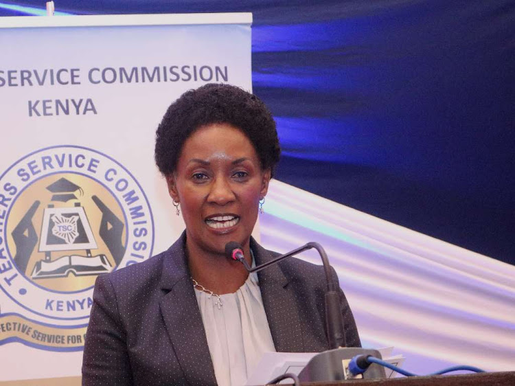 Govt. to hire additional 20,000 teachers from July